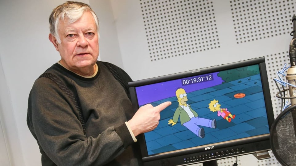 Vlastimil Zavřel dabuje Homera Simpsona